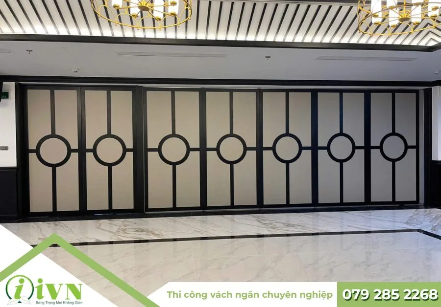 vách ngăn di động ray treo nhà hàng khách sạn Grand Luxury