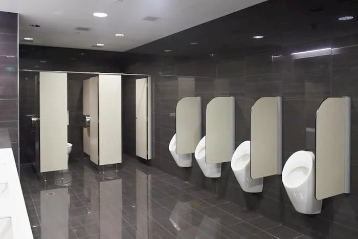 Vách ngăn vệ sinh Compact HPL — dịch vụ iVN