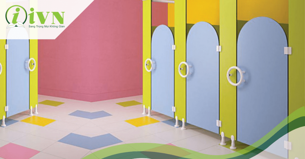 Bí quyết thi công vách ngăn vệ sinh chất lượng cho trường học