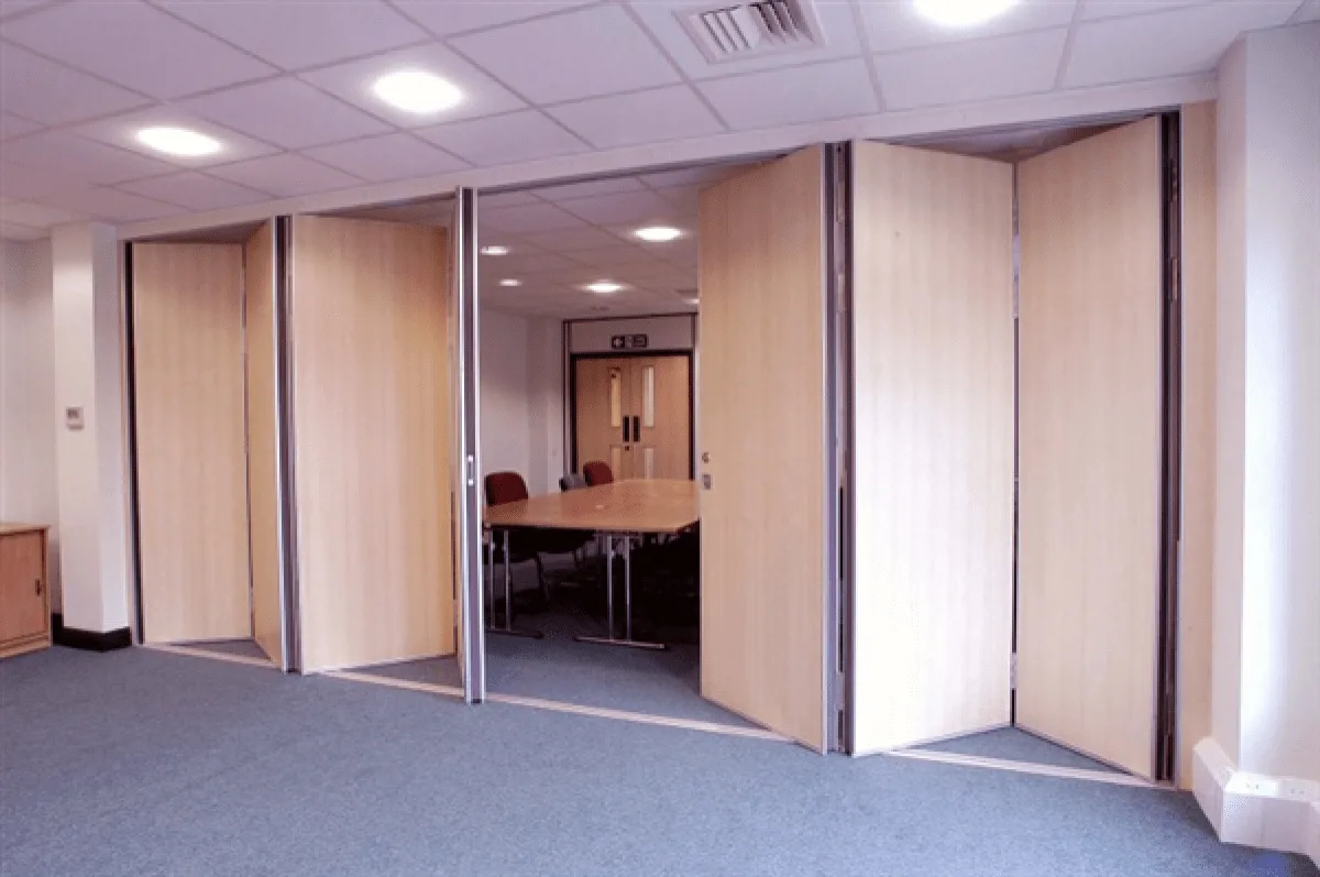 Vách ngăn di động tấm Compact HPL