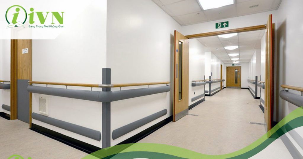 Tầm quan trọng của tay vịn hành lang bệnh viện hiện nay