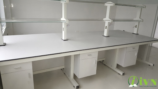 tấm compact làm bàn thí nghiệm (2)
