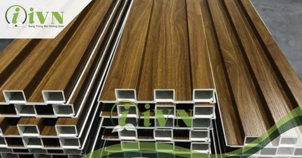 Thiết kế nhà ở cùng tấm nhựa lam sóng giả gỗ