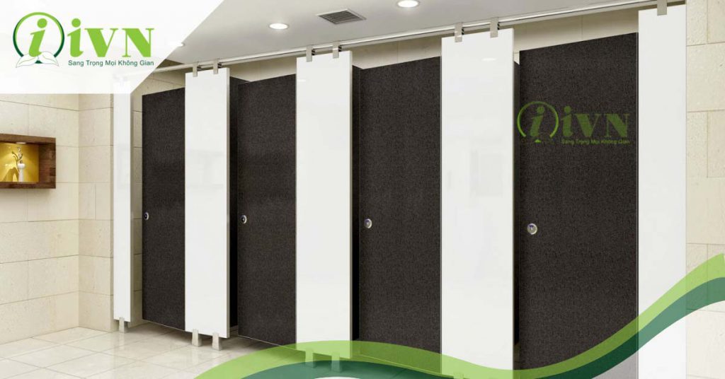 Nên dùng phụ kiện vách ngăn vệ sinh nào cho phù hợp, lâu bền?