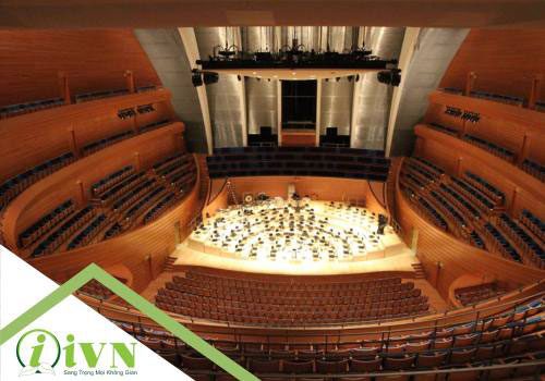 Làm sao cho âm thanh hội trường rõ ràng, không vang?