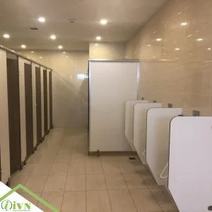 TẤM VÁCH NGĂN VỆ SINH COMPACT GHI/KEM PHỤ KIỆN INOX 201