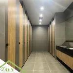 Báo giá thi công vách ngăn vệ sinh Lâm Đồng mới nhất