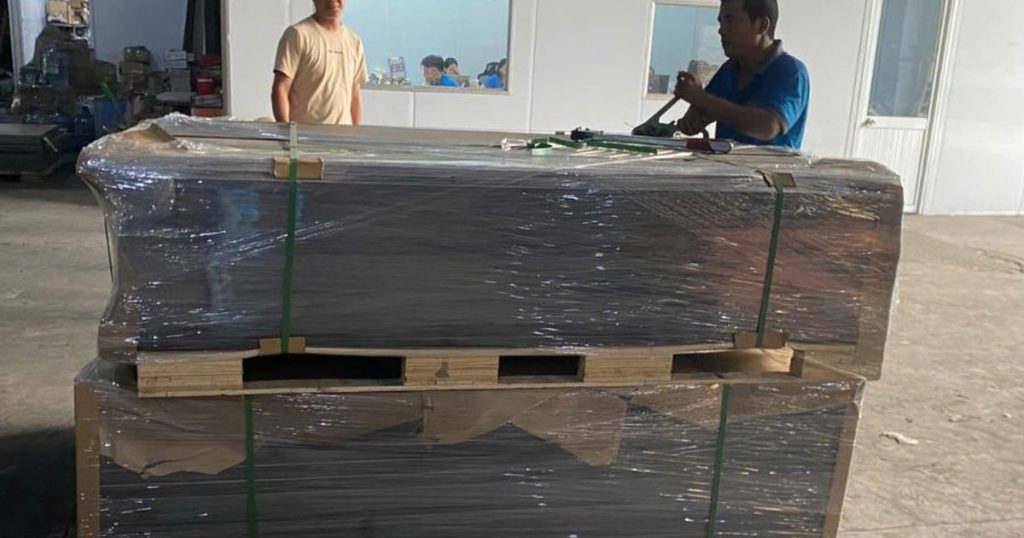 Vách ngăn vệ sinh Bình Dương giá tốt, lắp đặt tận nơi