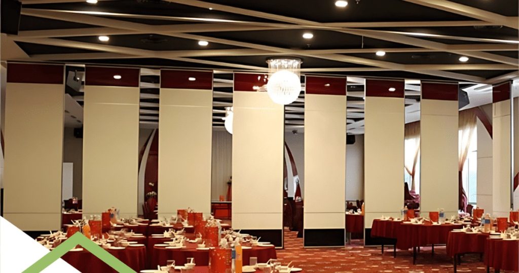Vách ngăn di động hội trường Quảng Trị uy tín – Báo giá thi công