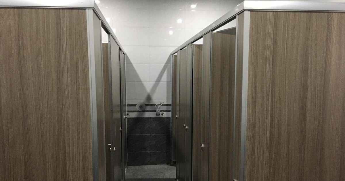 Vách ngăn vệ sinh Vĩnh Phúc giá tốt, lắp đặt tận nơi