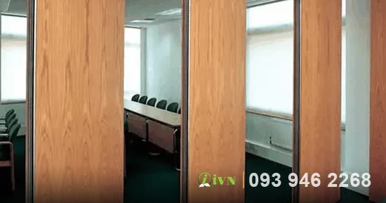 Vách ngăn văn phòng di động gỗ cho phòng họp ghế xanh