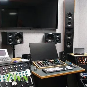 TẤM TIÊU ÂM POLYESTER FIBER DÀNH CHO STUDIO PODCAST