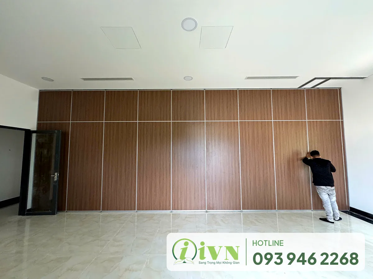 Kiểm tra tấm vách ngăn di động sau khi lắp, nhà máy ATaD