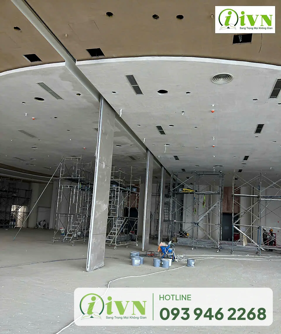 Vách ngăn di động treo trên ray tại ballroom Champarama TT5